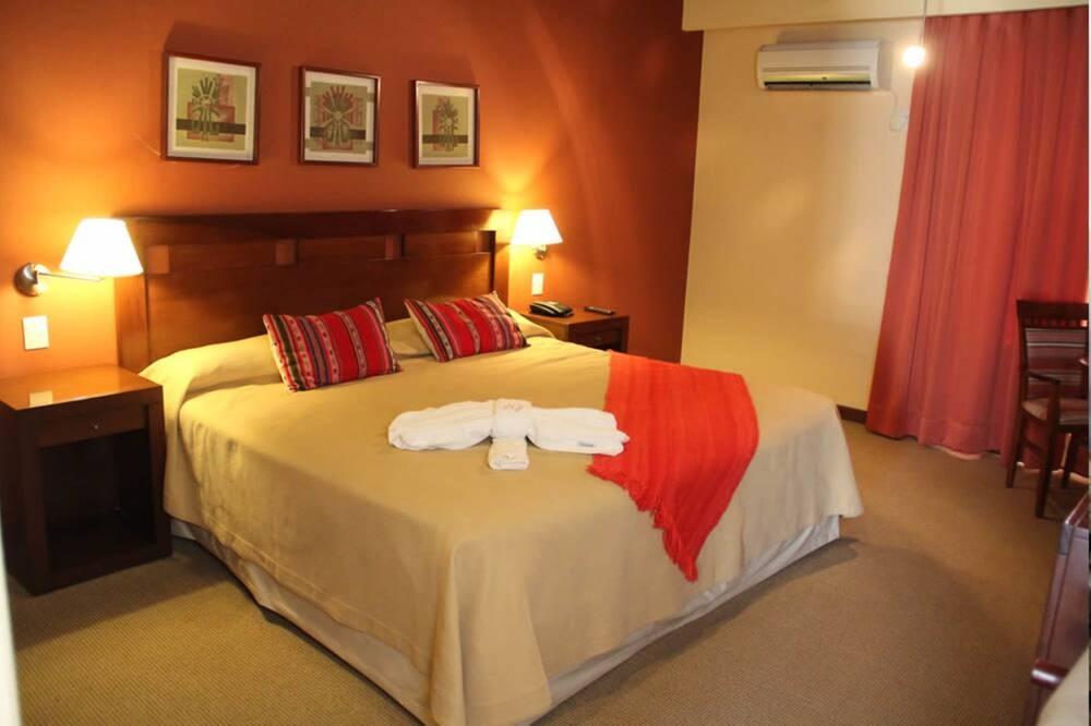 Howard Johnson Inn Rosario De La Frontera Exteriör bild