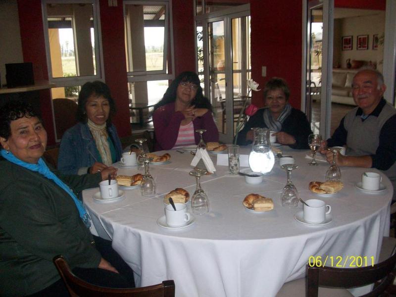 Howard Johnson Inn Rosario De La Frontera Exteriör bild